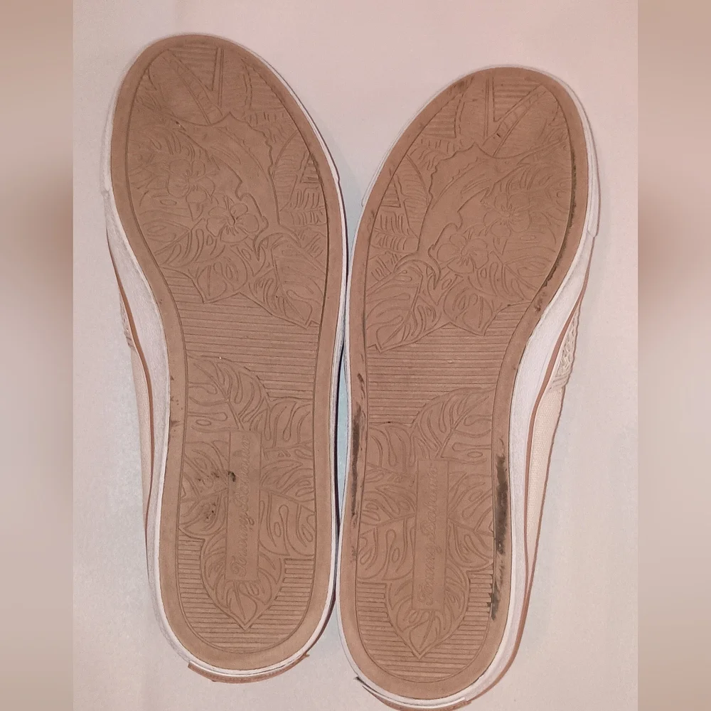 Tommy Bahama canvas leather